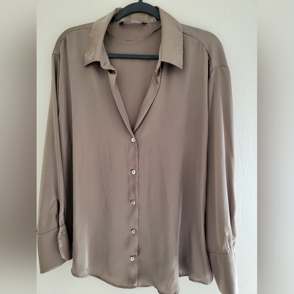 Zara long sleeve blouse